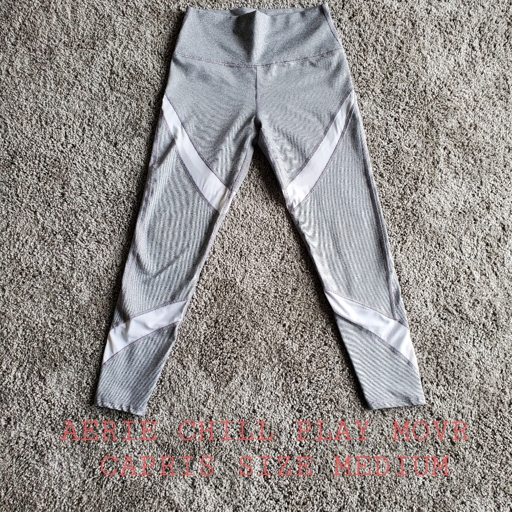 AERIE CHILL PLAY MOVE CAPRIS